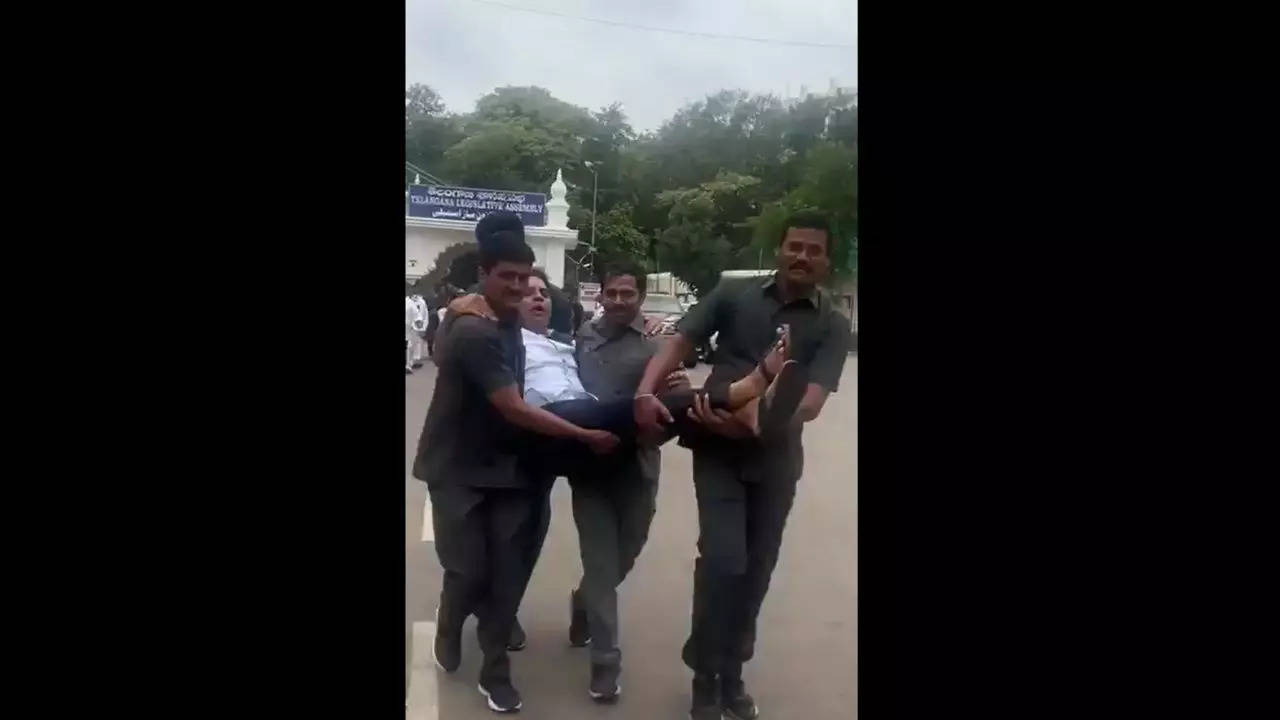 BRS leader KTR being dragged out of Telangana Assembly