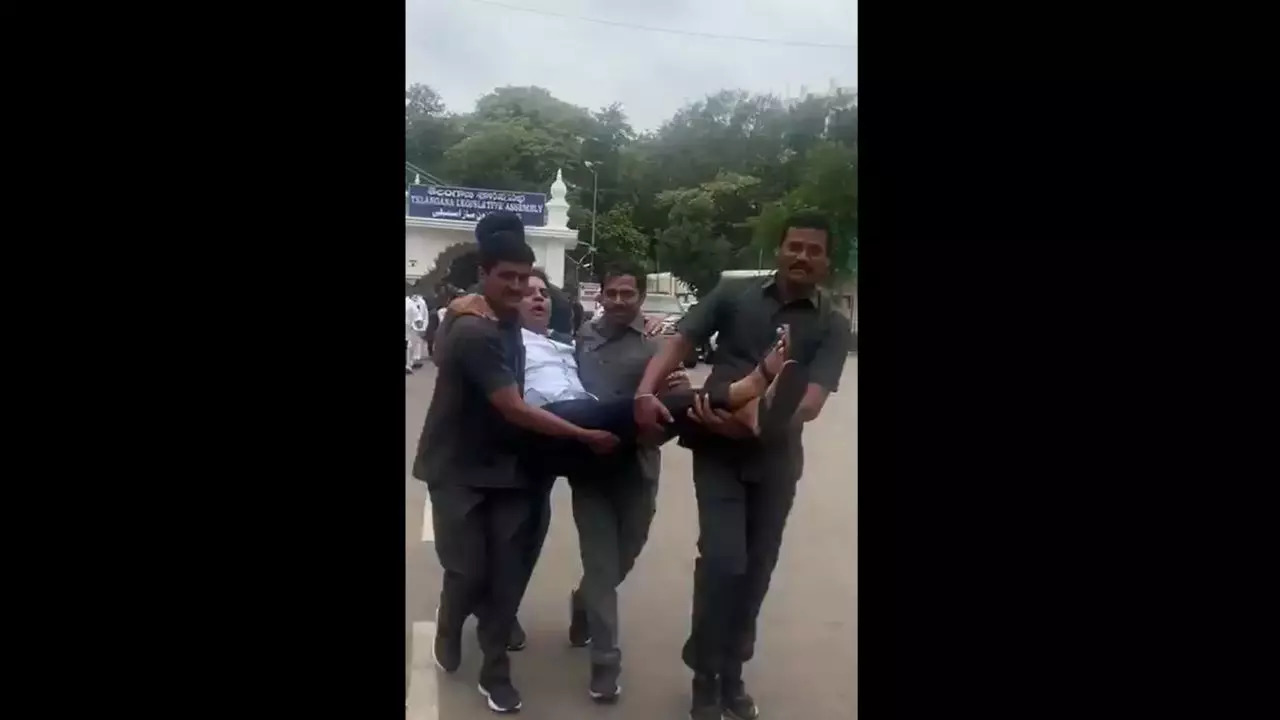 BRS leader KTR being dragged out of Telangana Assembly