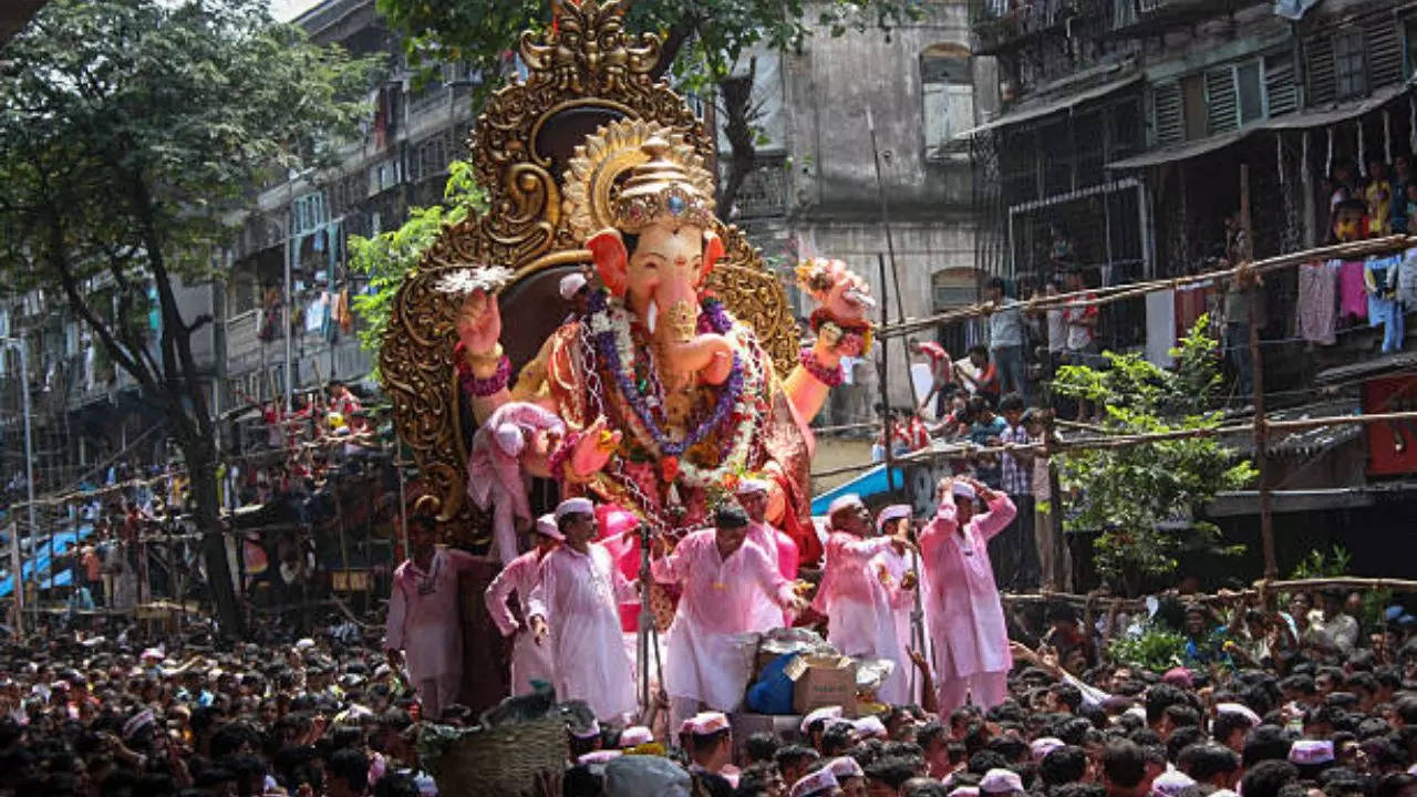 Mumbai prepares for Ganesh festival