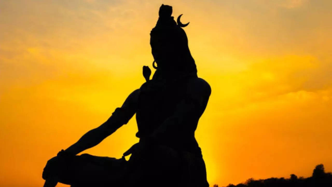 A Rare Yoga On Sawan Shivratri Will Help These 5 Zodiac Signs Please Lord Shiva And Shani Dev