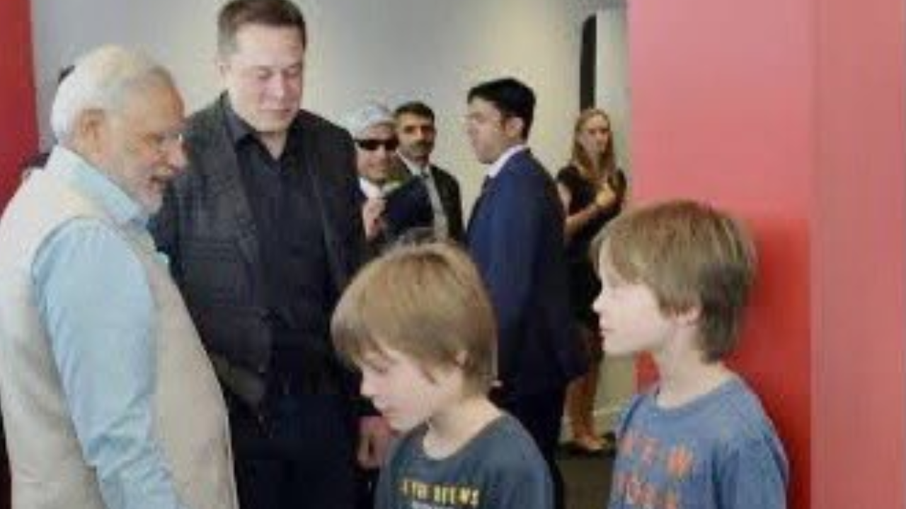 Throwback Photo of PM Modi With Elon Musk