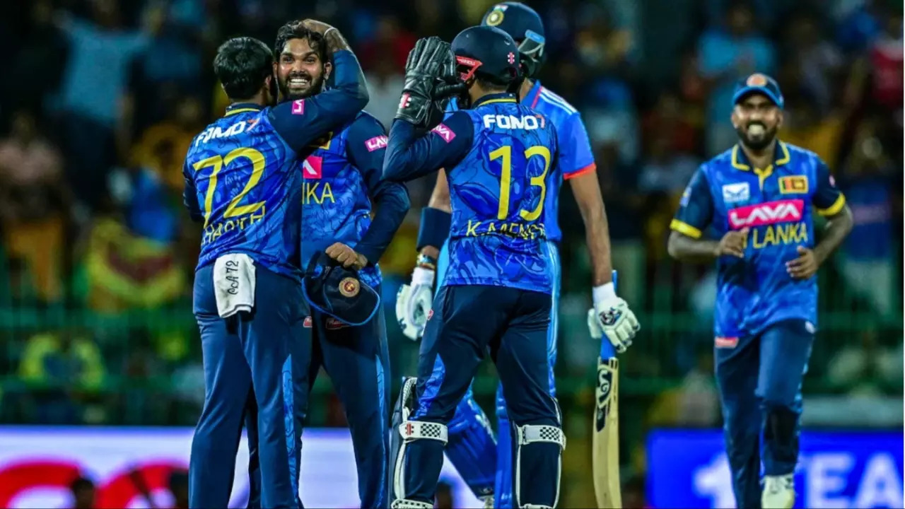 Big Blow For Sri Lanka Ahead Of Second ODI vs India! Wanindu Hasaranga