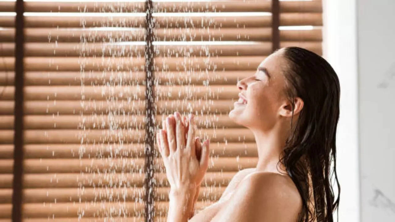 physical and mental health benefits of daily showering