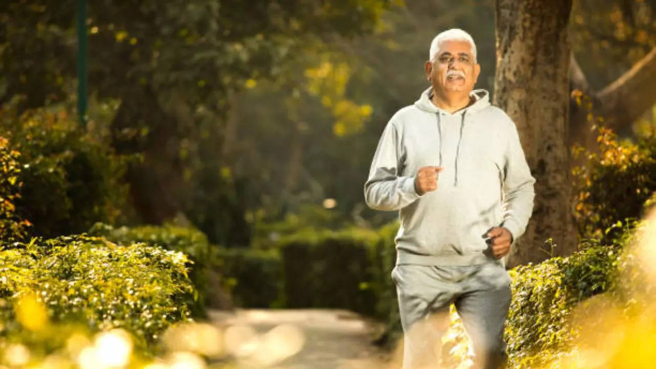 5 Reasons Why It Is Essential For Elderly People To Stay Physically Active