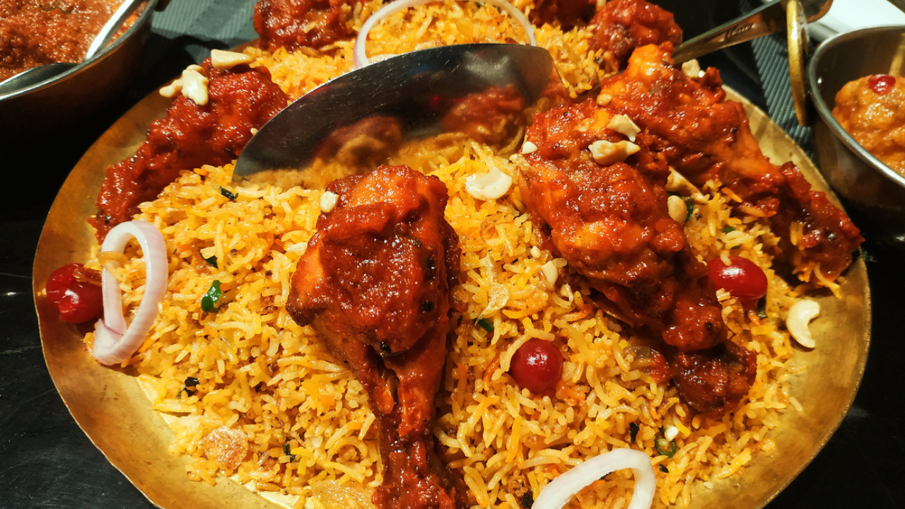 Indore's 7 Best Biryani Spots To Try While In The City