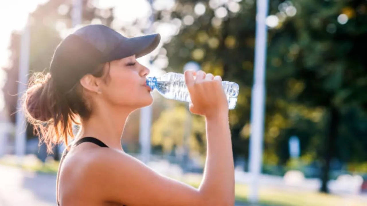 Is Drinking Water From Bottled Water Safe? Health Risks To Watch Out For