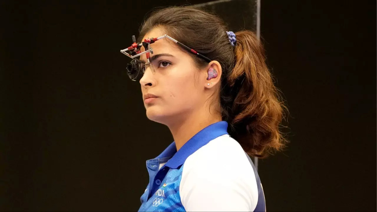 Indian Olympic Association Zeroes Down On Manu Bhaker As India's Flagbearer  In Paris Olympics Closing Ceremony | Times Now