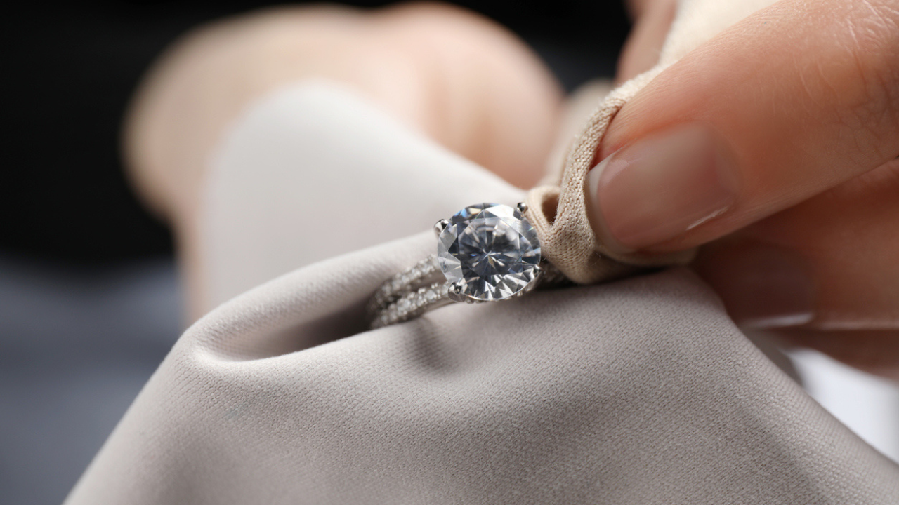 Things to know before buying diamonds