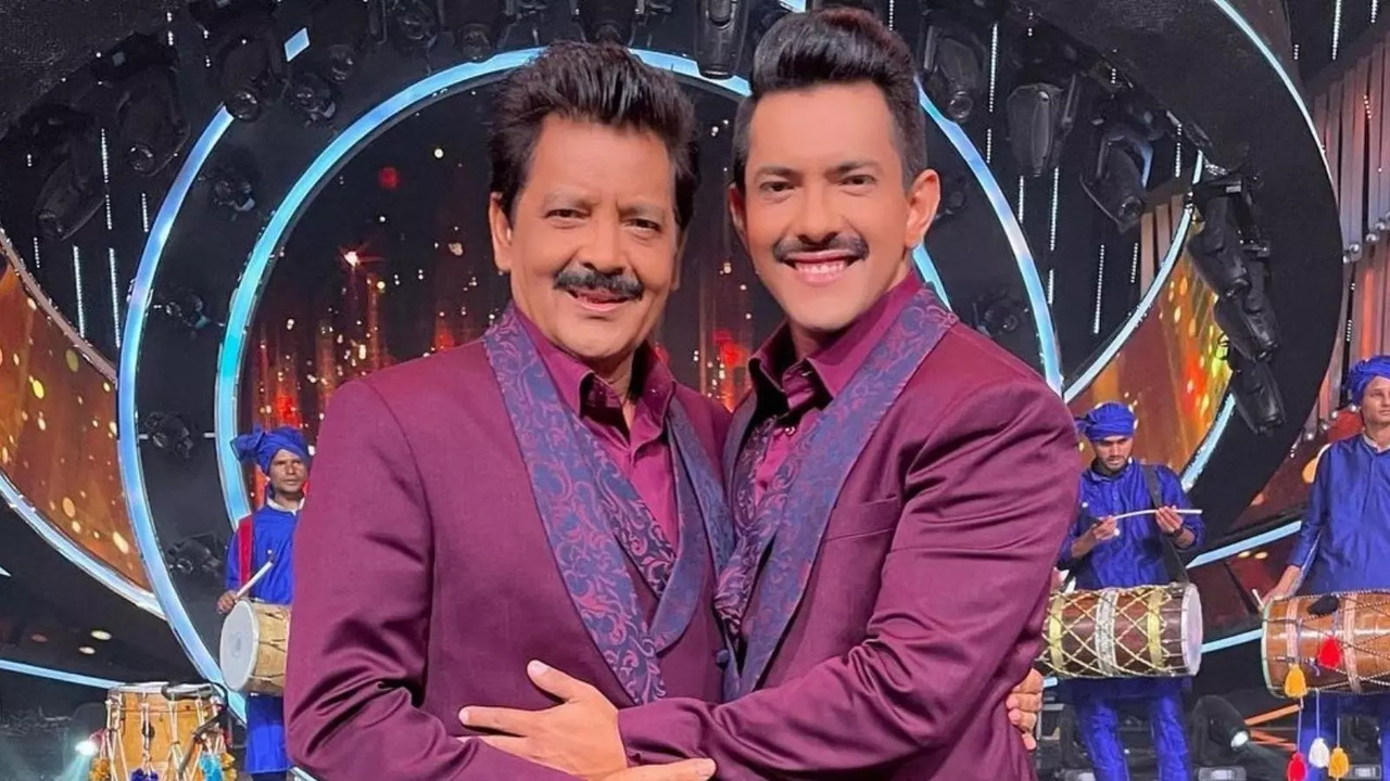 Aditya Narayan Birthday: 'Papa' Udit Narayan Kehte Hai Bada Naam Karega And 'Beta' Doesn't Disappoint