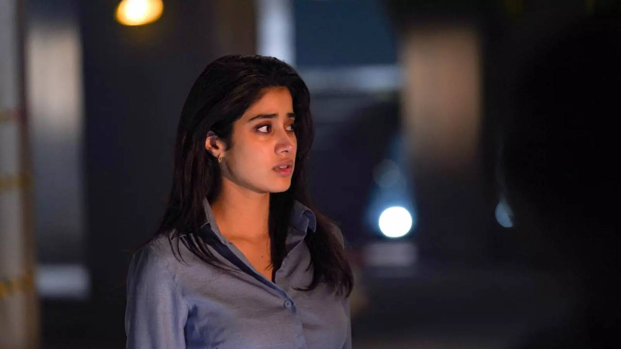 Ulajh Box Office Collection Day 4: Janhvi Kapoor, Gulshan Devaiah Film Minted THIS Amount On First Monday