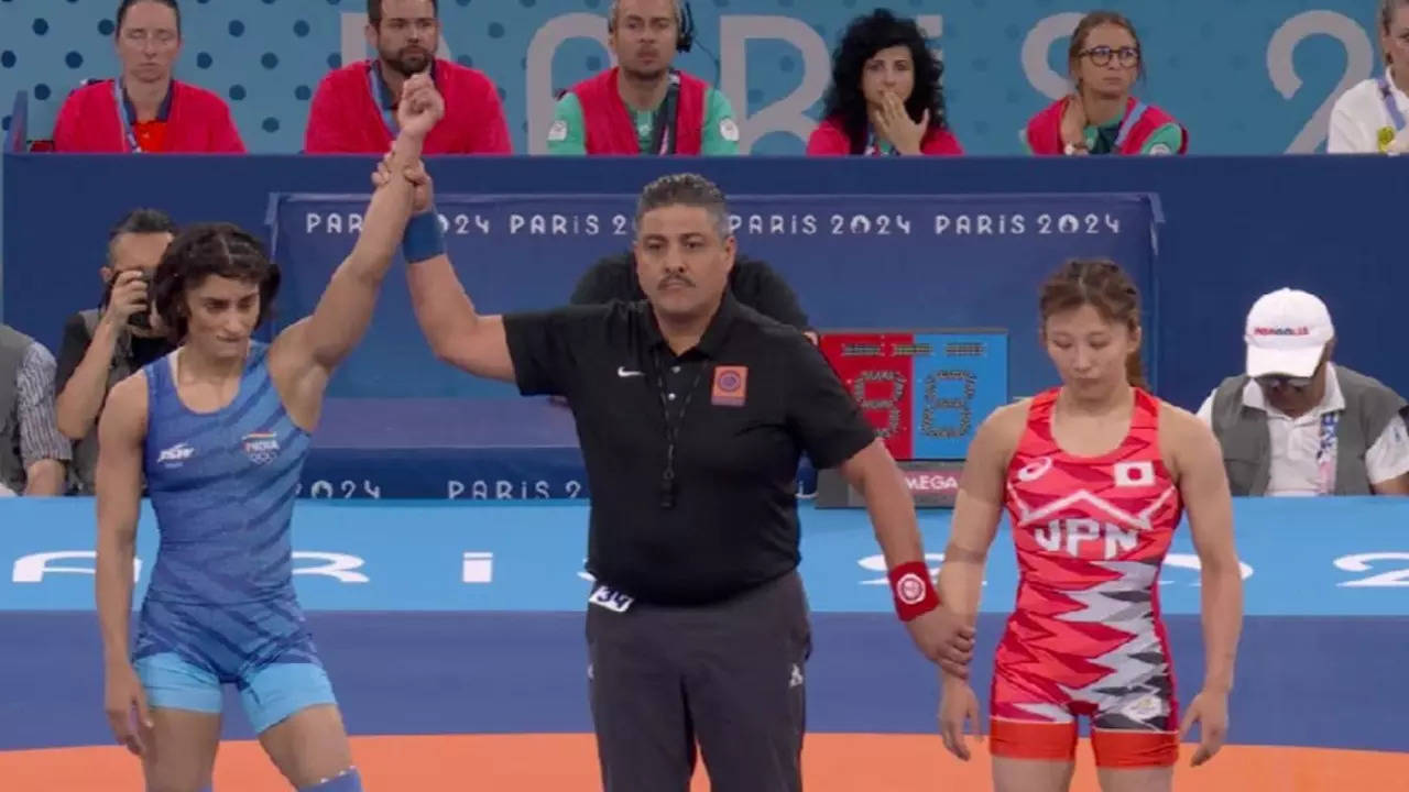 Vinesh Phogat Wrestling Highlights India Star Creates History To March Into Final Of Paris Olympics 2024