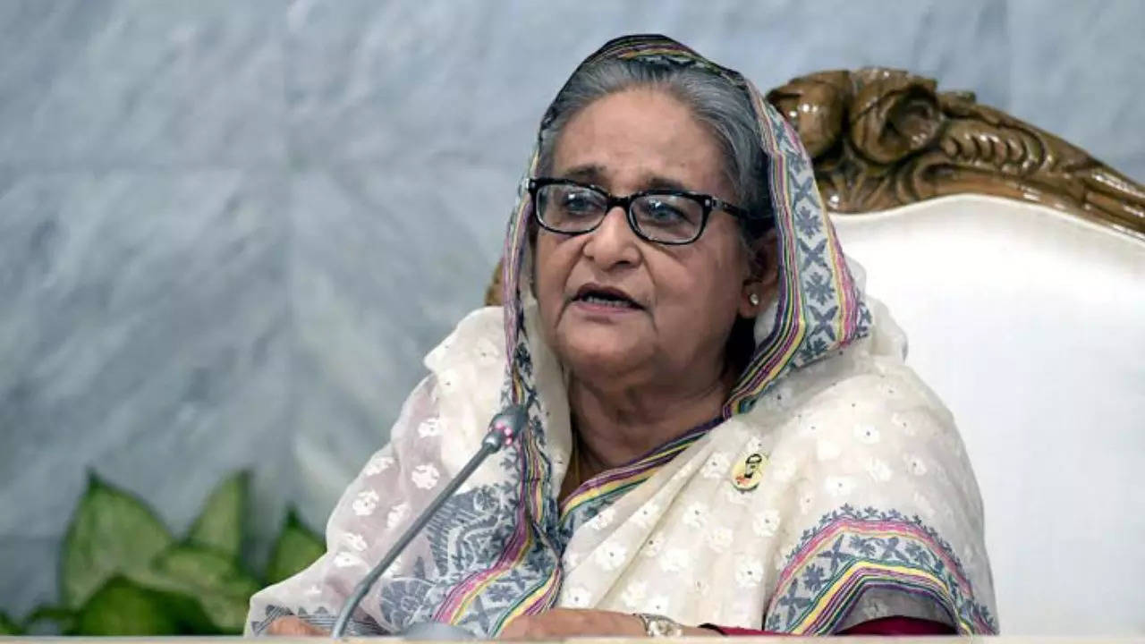 Sheikh Hasina Next Move remains unclear may stayed in delhi for few days