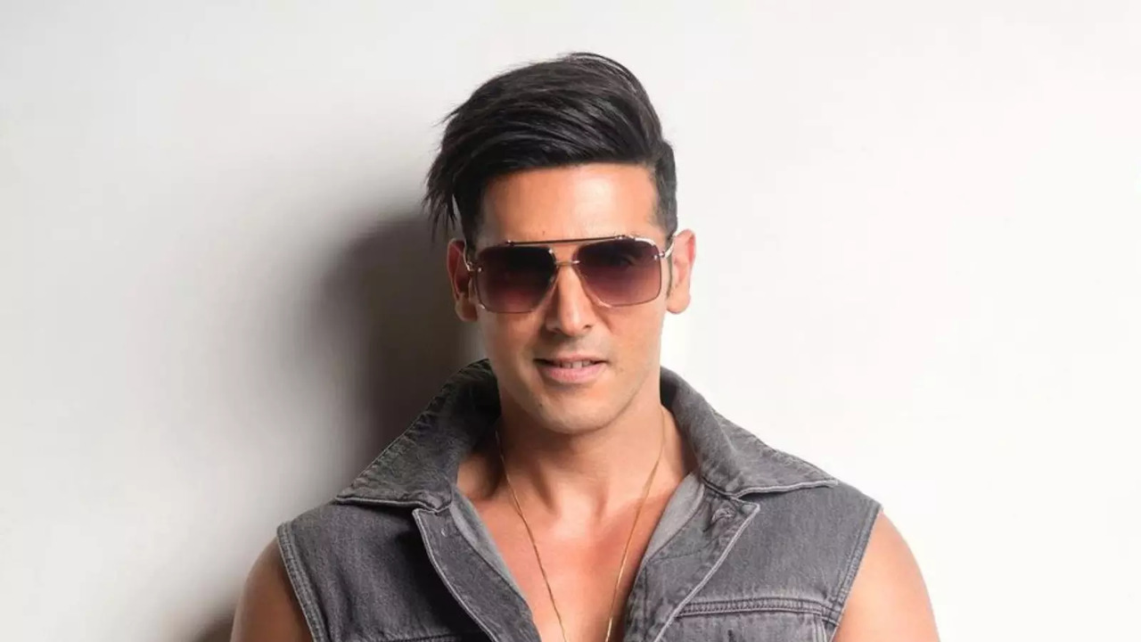 Zayed Khan Teases Acting Comeback With OTT Film TFTNW, Has '22 Special Appearances' | Exclusive