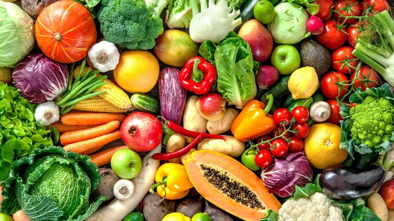 Following A Diet Rich In Fruits And Vegetables Can Help To Lower BP