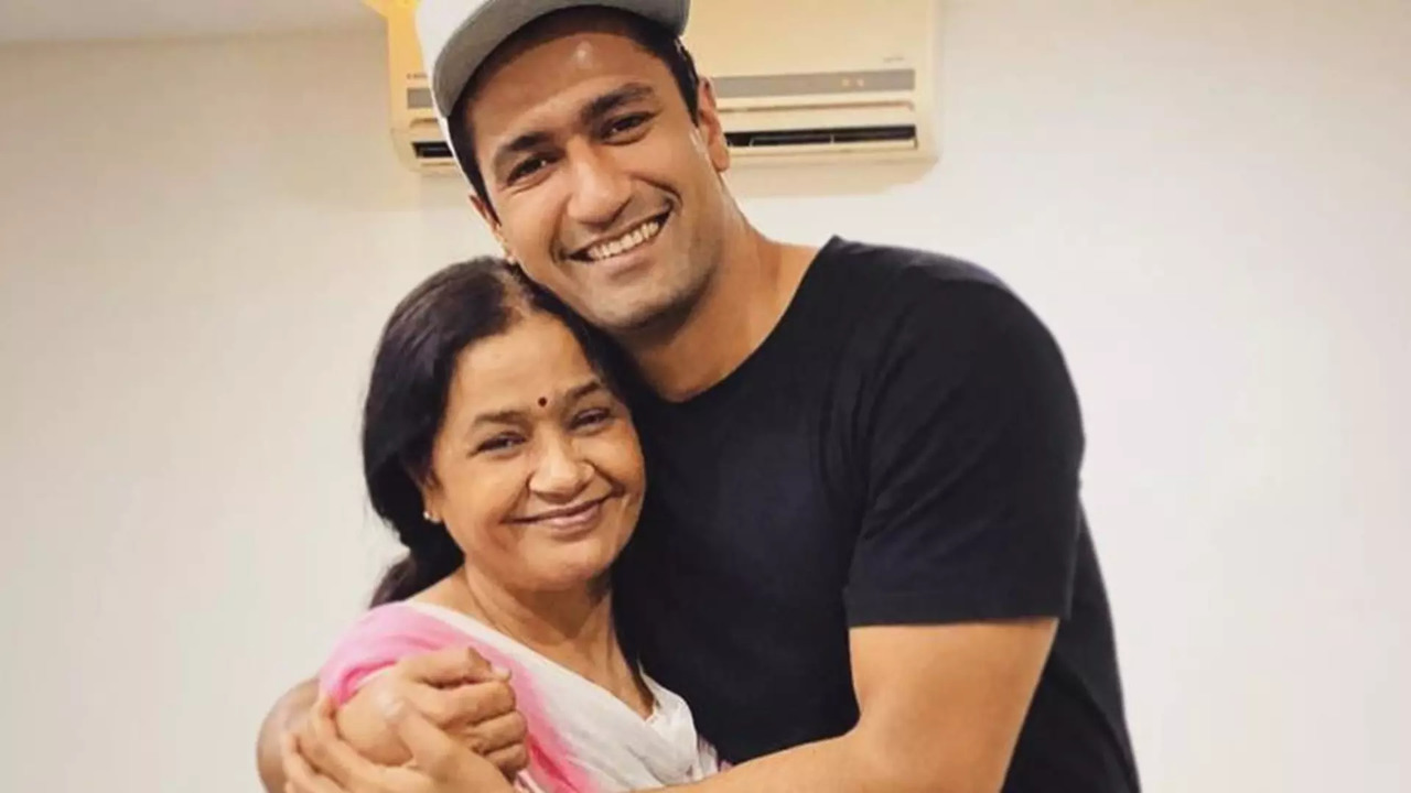 Vicky Kaushal Reveals His Comfort Food, Actor Enjoys THIS Dish Made By His Mom