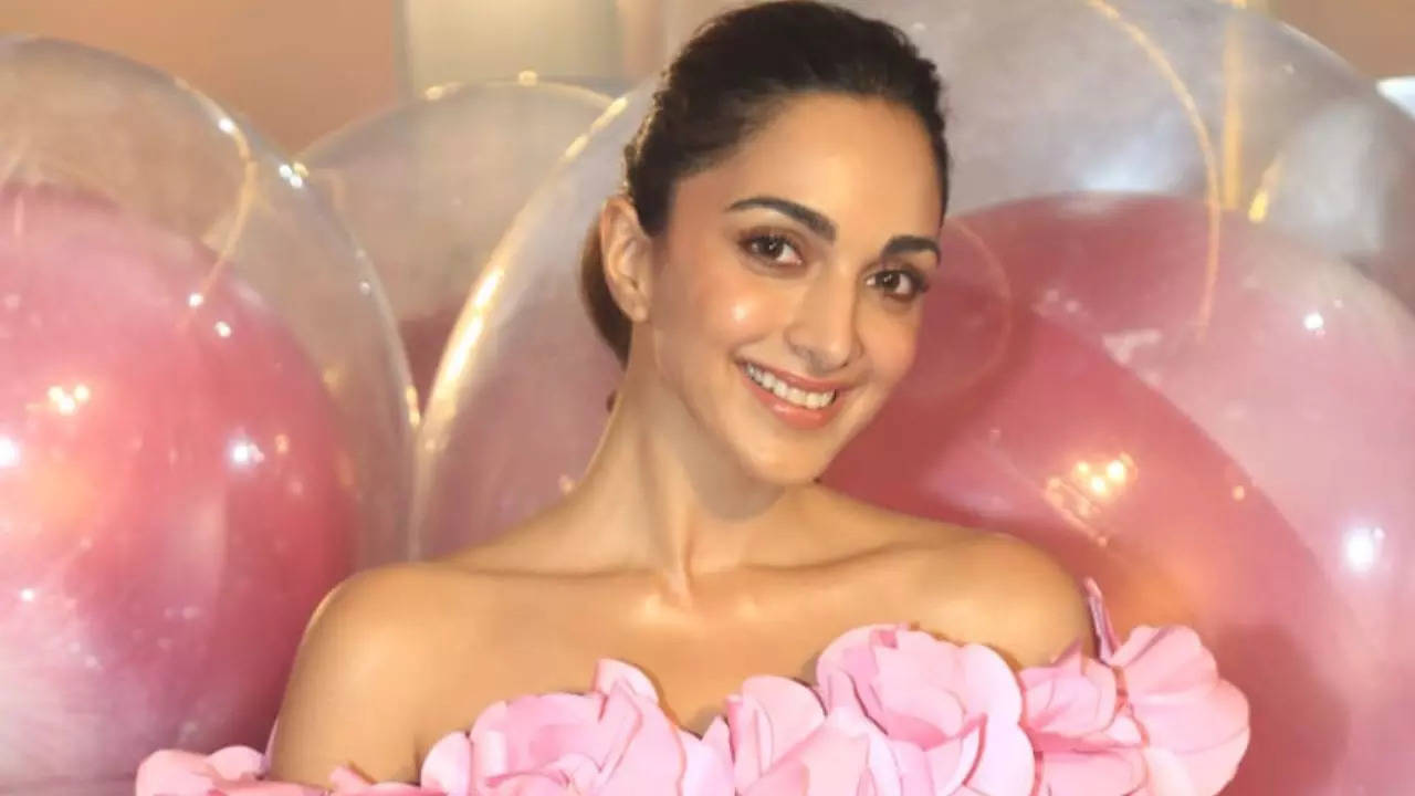 What Is The Secret Behind Kiara Advani’s Flawless Skin? Take A Look