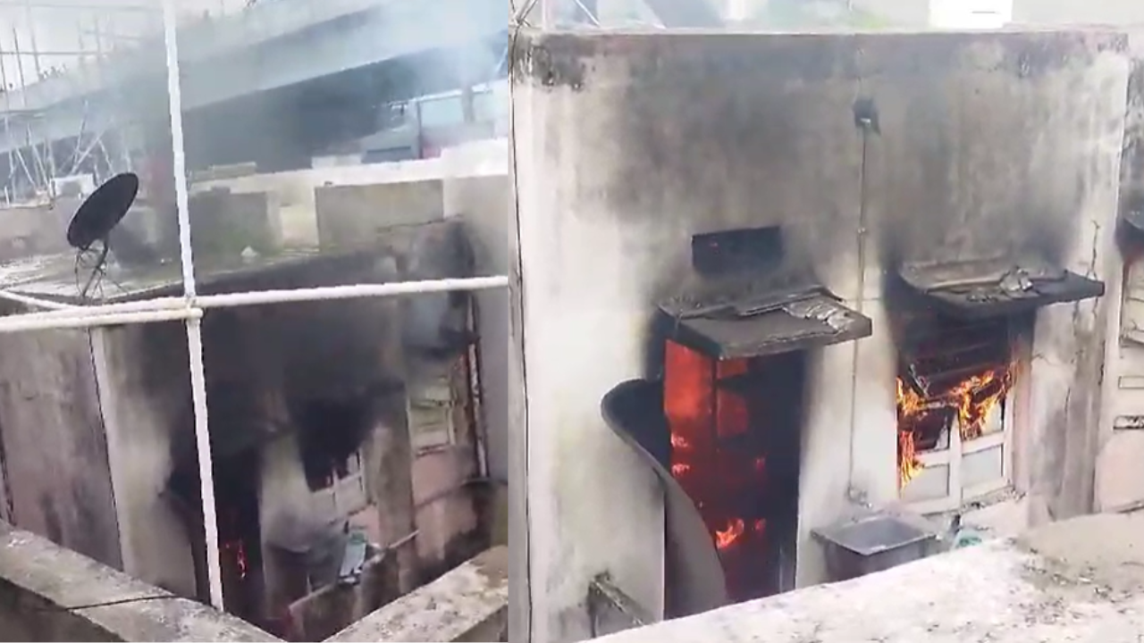 Fire at mobile service store in Hyderabad