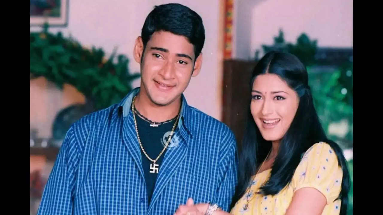 Mahesh Babu and Sonali Bendre in Murari