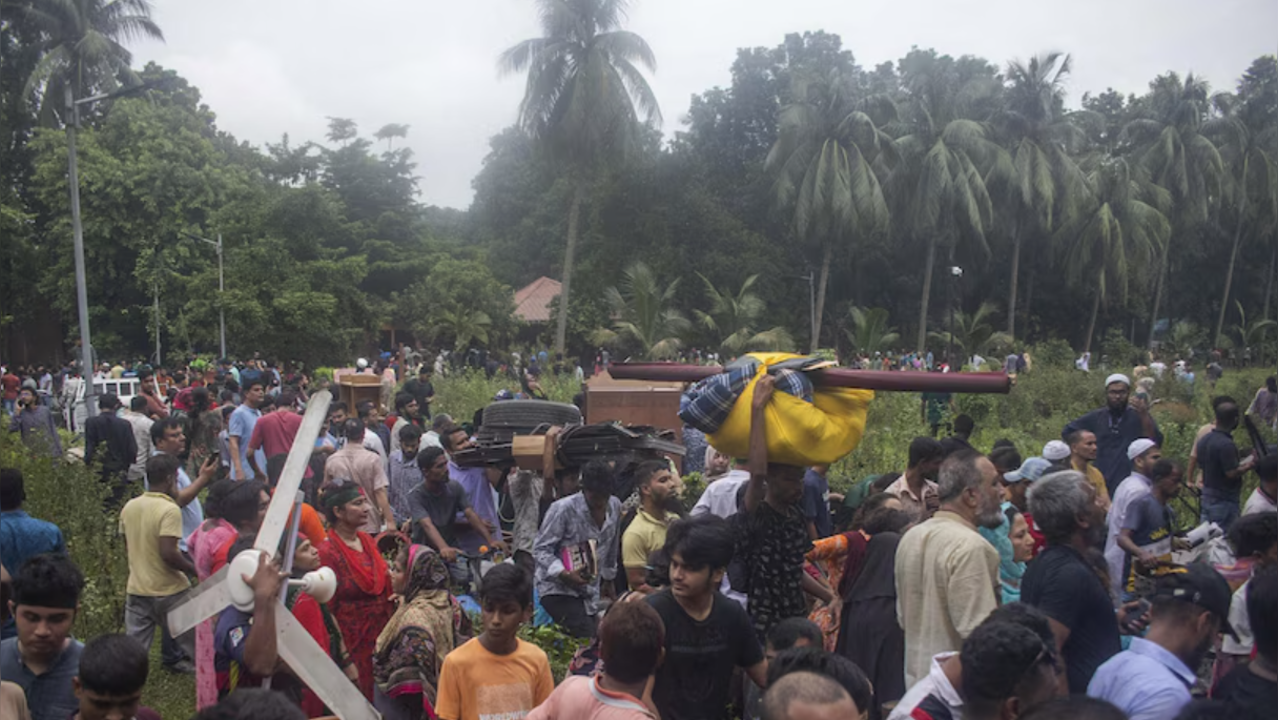 Bangladeshis Stranded At West Bengal Border