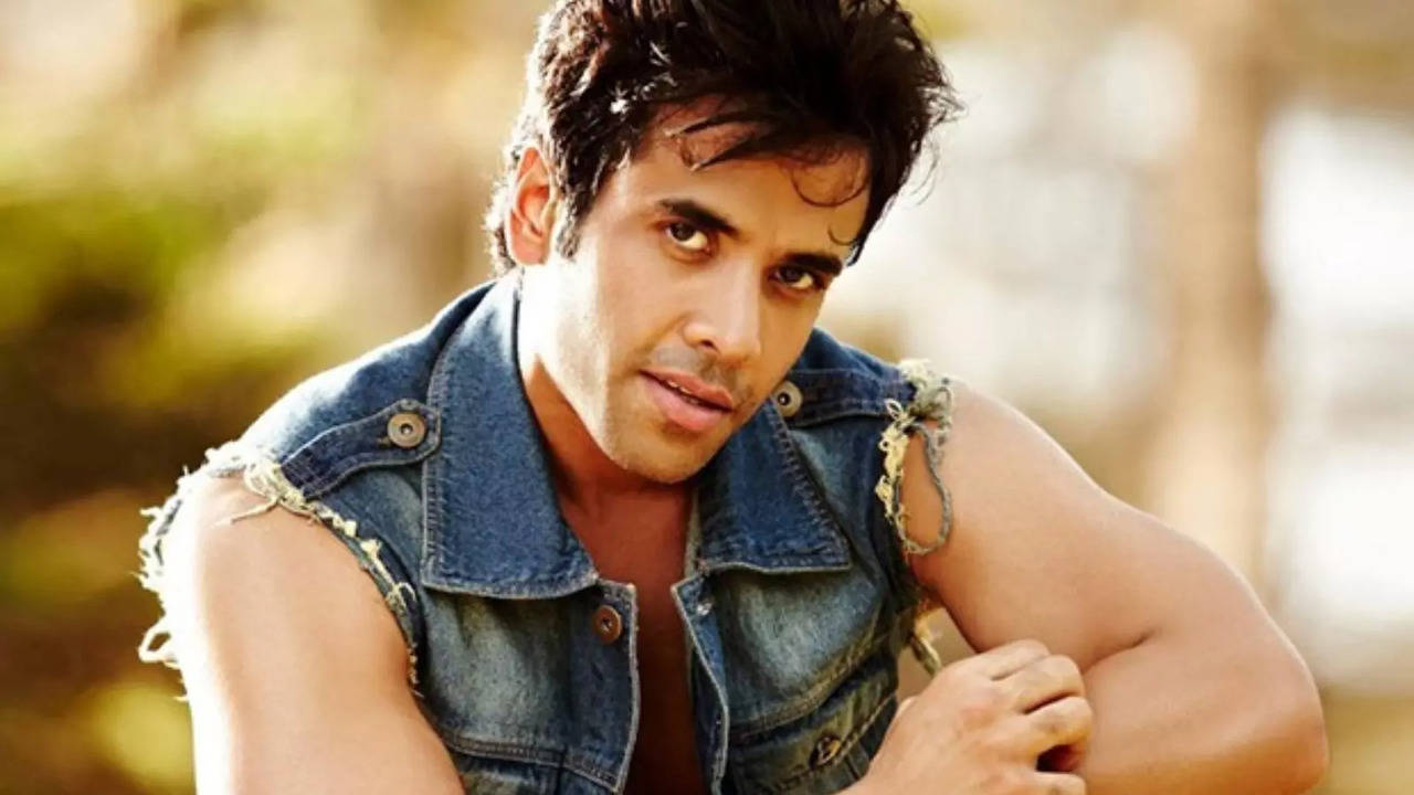 Tusshar Kapoor Goes 'Certain Section' Of Fraternity Wants To Pull You Down, Says 'Son, Fitness And Buddhism Keeps Me Sane'