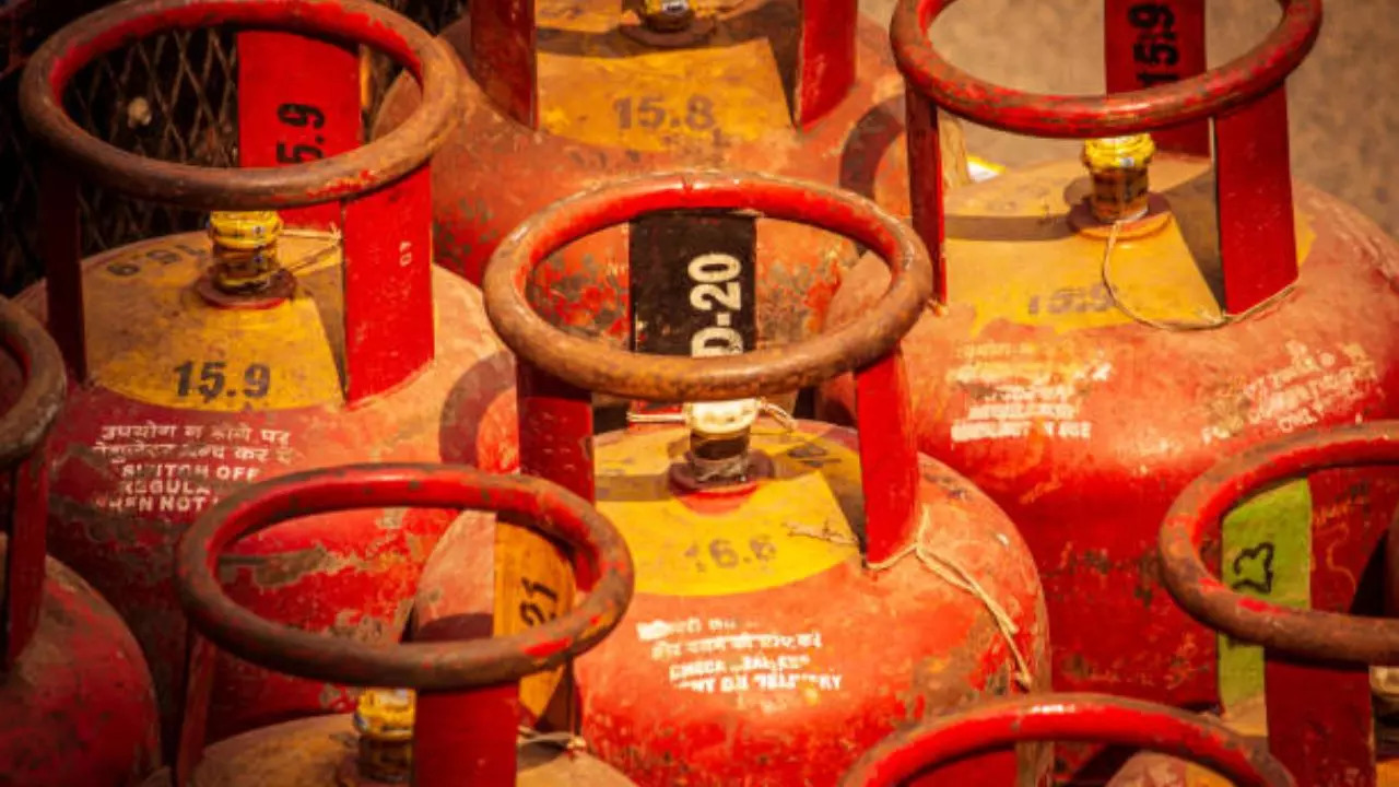 Representative Image: A Fire Broke Out In Ghaziabad Due To LPG Gas Cylinder Leak