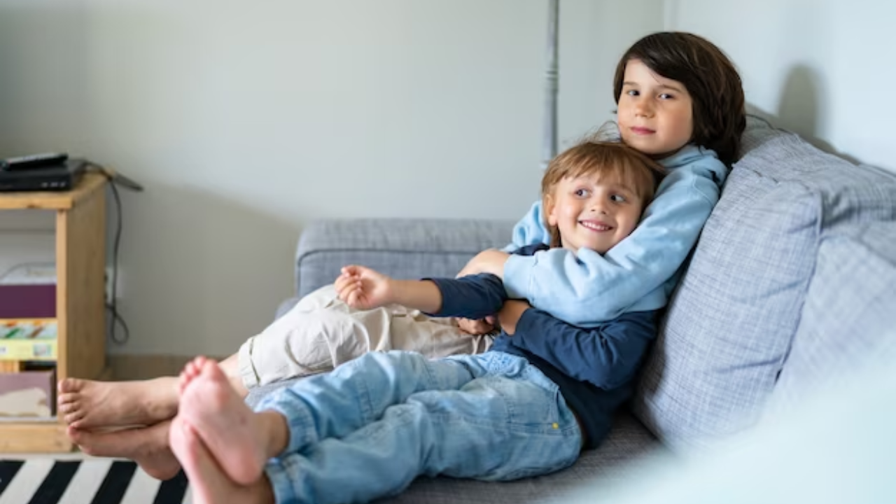 Parentifying Elder Siblings: How So Much Responsibility Affects Their ...