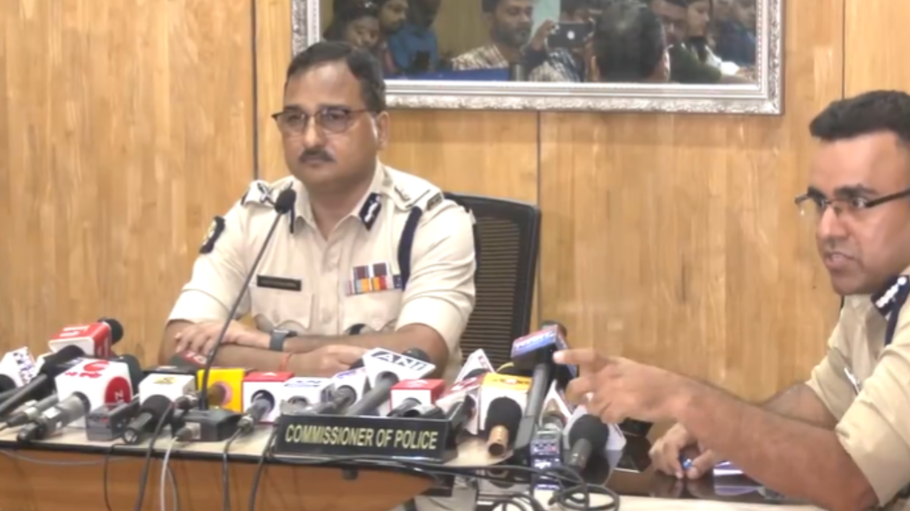 Kolkata police commissioner on murder