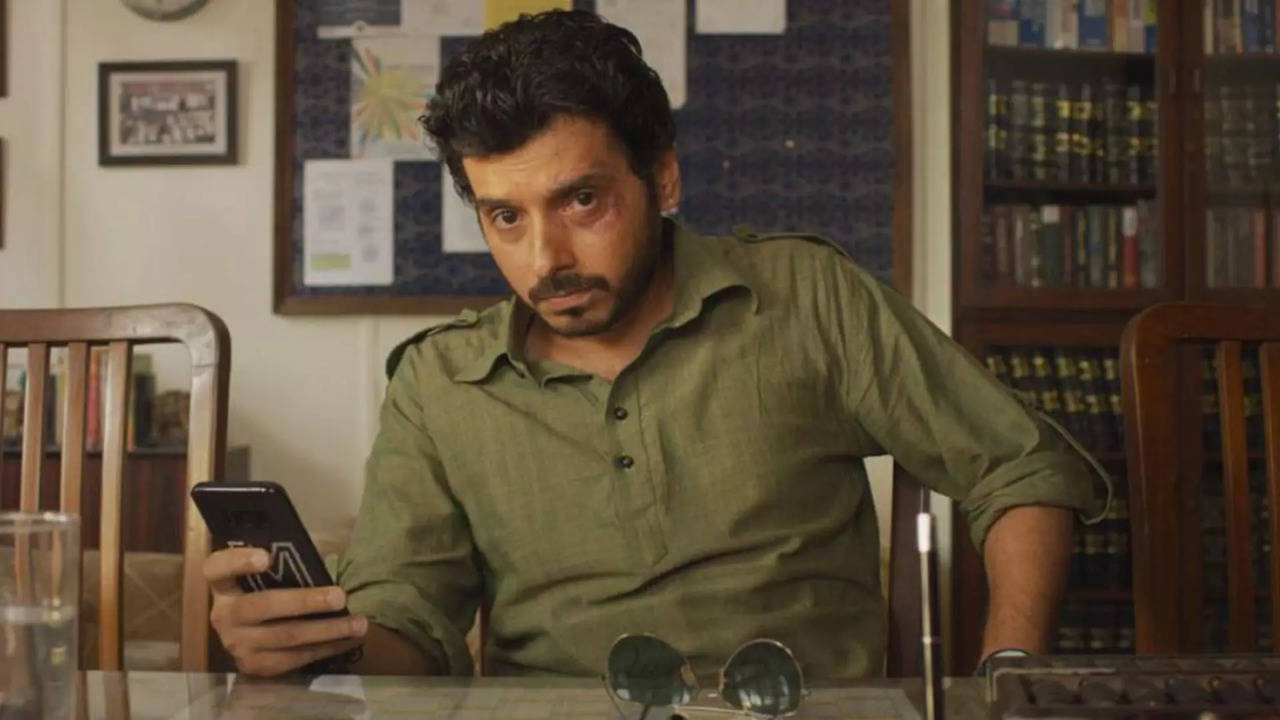 Mirzapur's Munna Bhaiya Aka Divyenndu Talks About Leaving The Show: After A Point, You Cannot Romanticise...