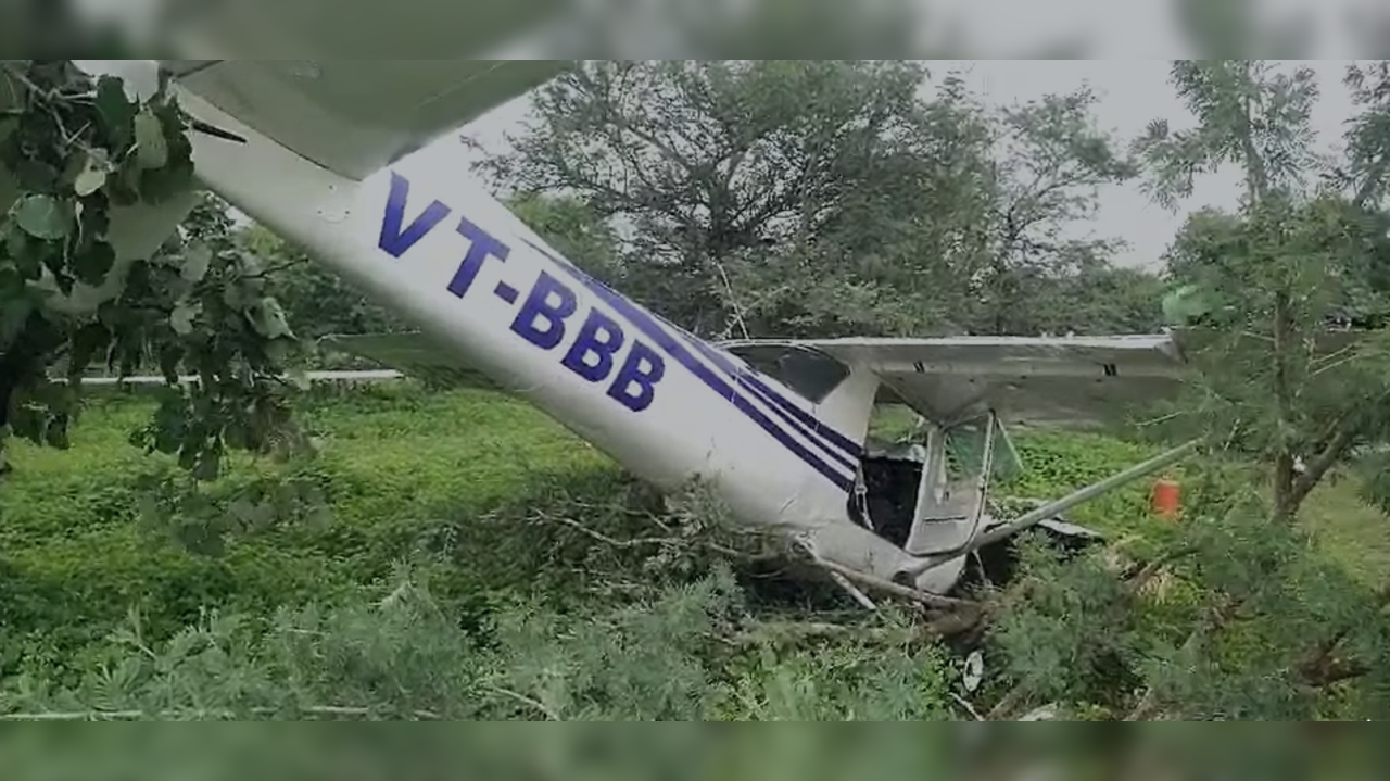 Breaking News Private Plane Crashes In MP's Guna, Pilots Injured