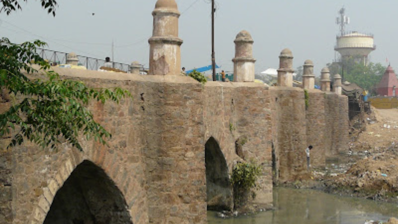 Barapulla Bridge in Nizamuddin