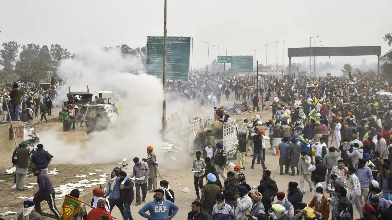 File photo of protesters clashing with police at Shambhu Border