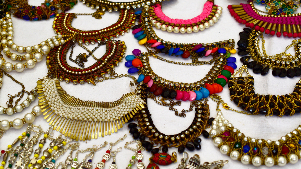 How to preserve your artificial jewellery