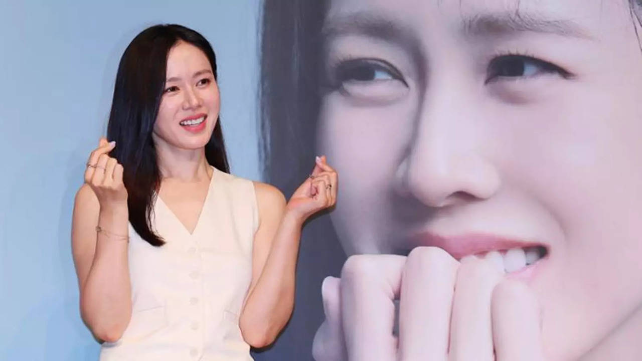 Son Ye Jin will be seen in Can't Help It. (Image Credit: Instagram)