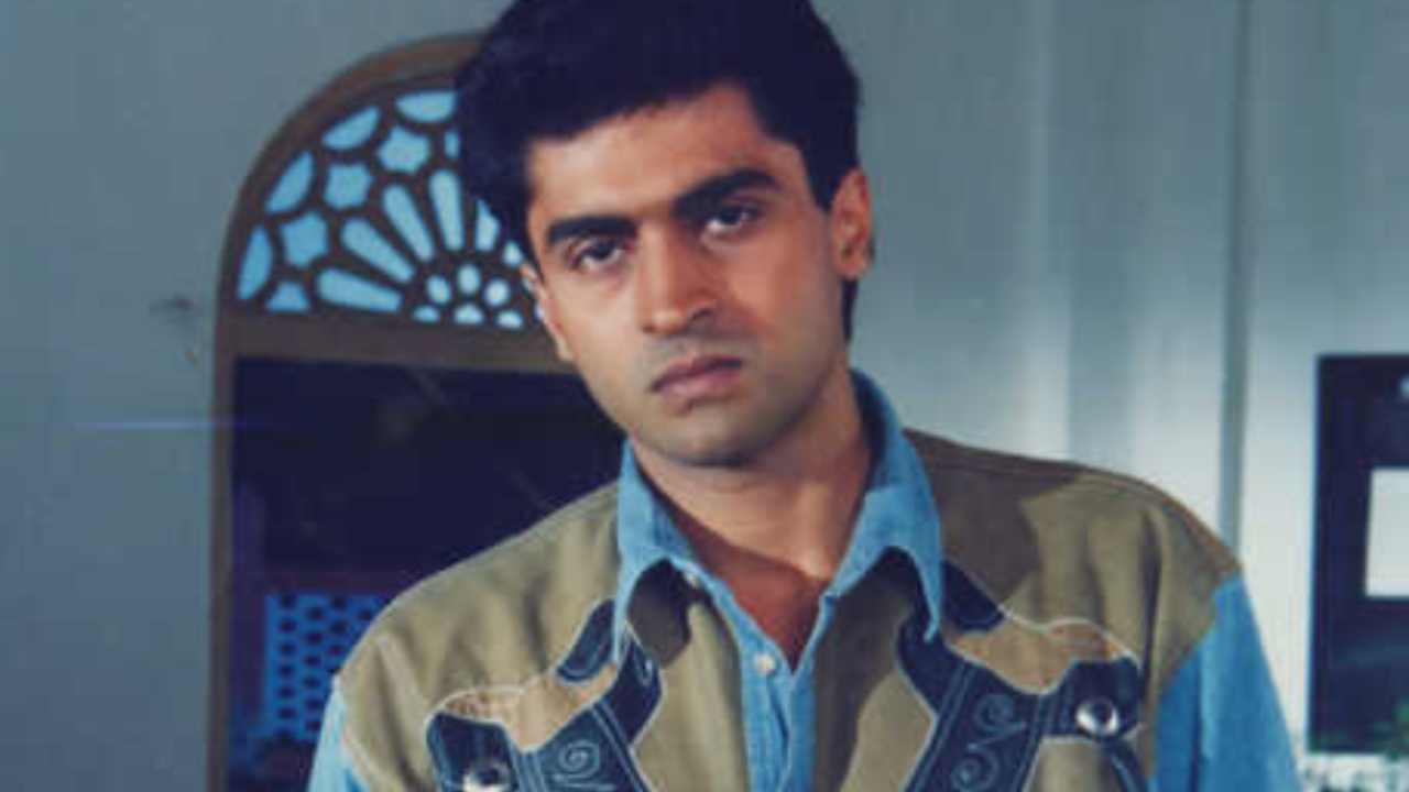 DYK Mohnish Bahl Acted In THESE Films As Lead Actor Before Becoming Bollywood's Favourite Bhaiya