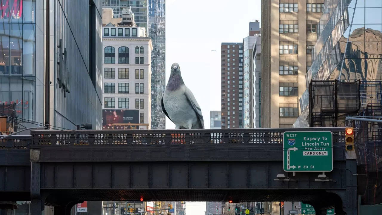 A rendering of Dinosaur, the upcoming New York City pigeon sculpture. | Ivan Argote/The High Line