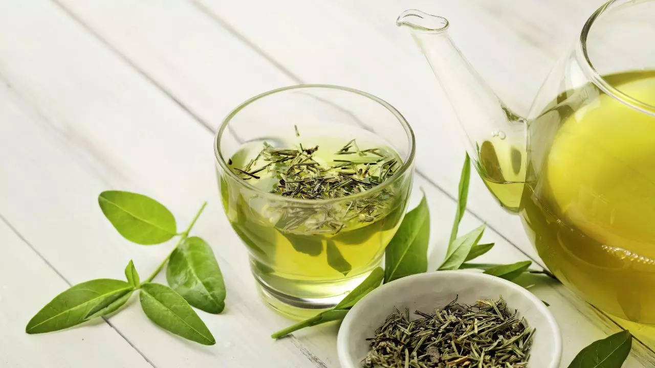 Know How Green Tea Can Help In Weight Loss