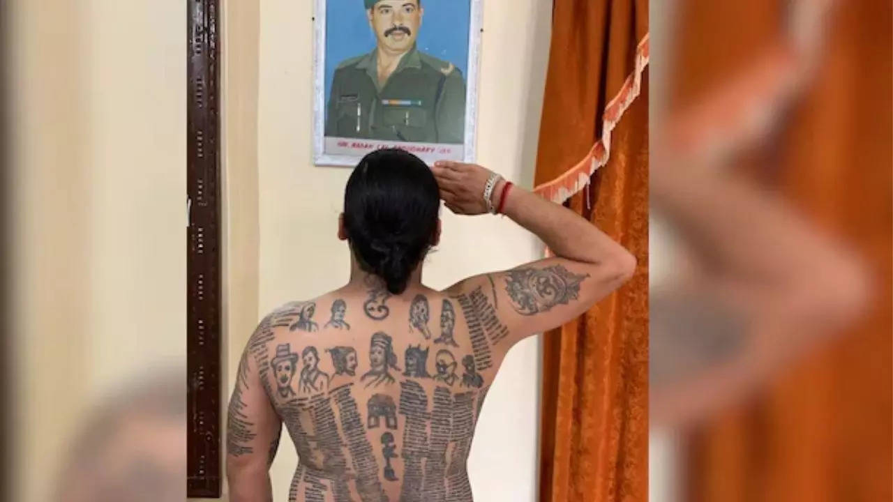 It took him 15 days to get all the tattoos done as it needed a lot of time and tolerance for pain to accomplish the mammoth task.