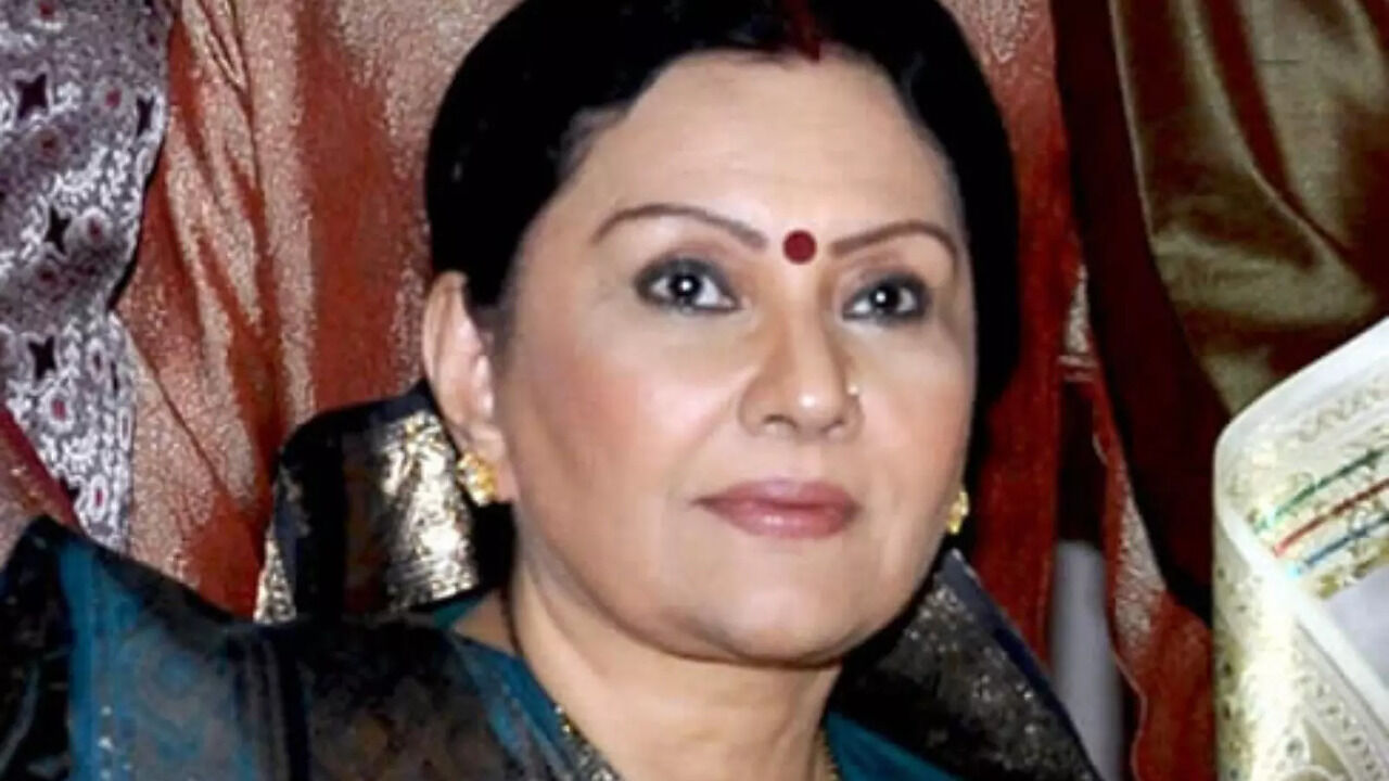 Vidya Sinha Death Anniversary: A Star Whose Shine Was Dimmed By ...