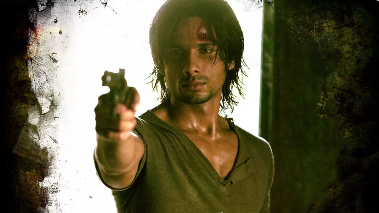 Shahid Kapoor's Kaminey Turns 15, Actor Drops Video Featuring Snippets From Film. WATCH