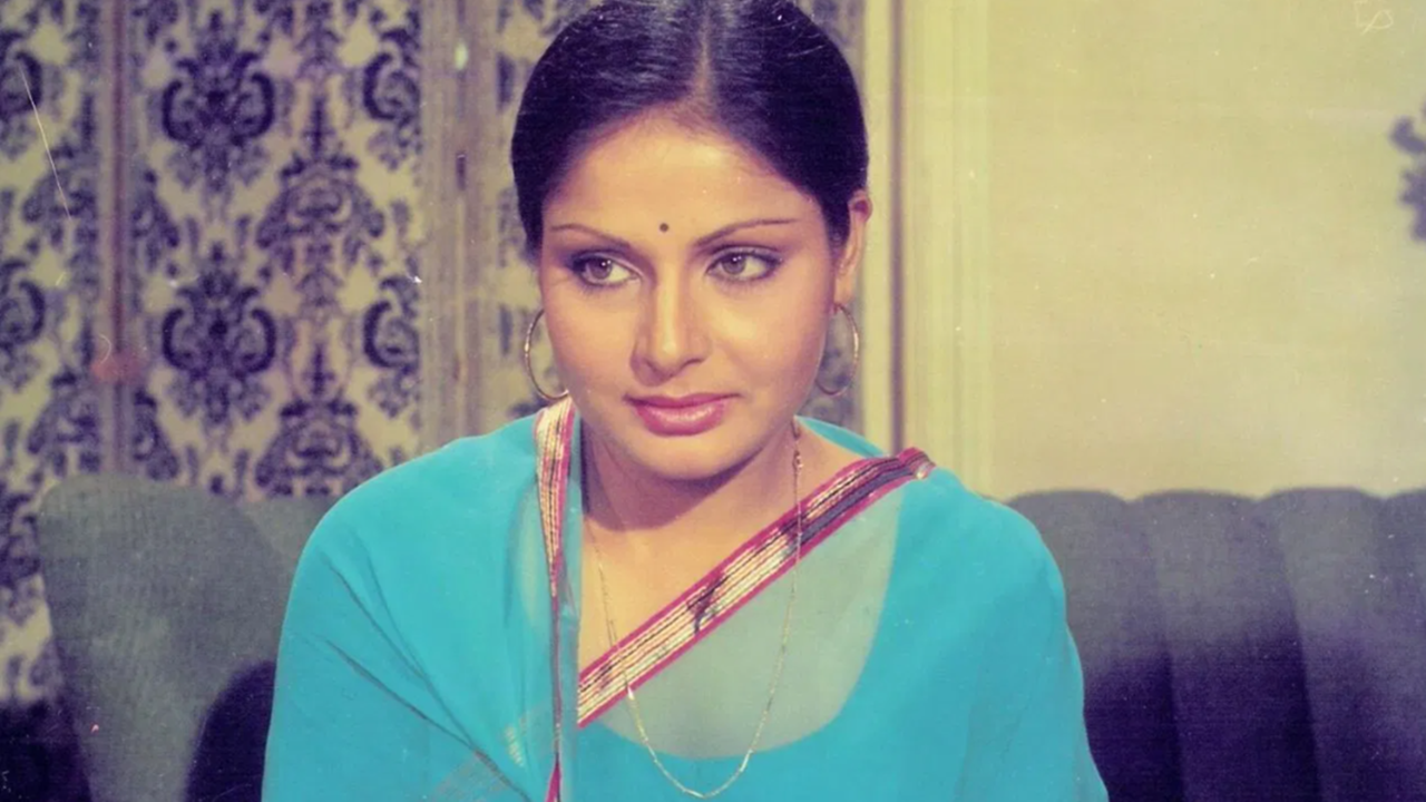 Rakhee Gulzar turns 77.