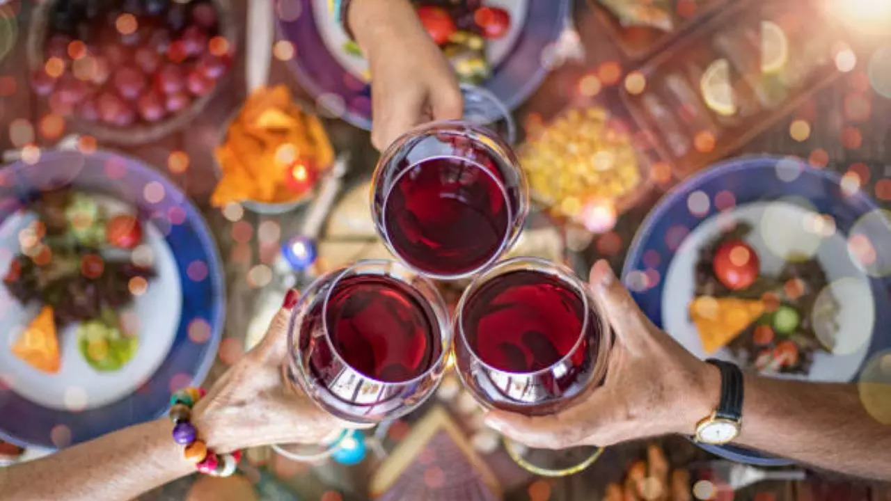 Why Is Red Wine Included In Mediterranean Diet When Alcohol Causes Cancer