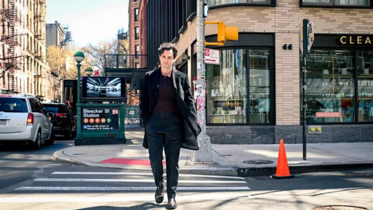 You Season 5: Penn Badgley Wraps Up Series, Calls Himself 'Very Modest, Very Mindful'. Watch