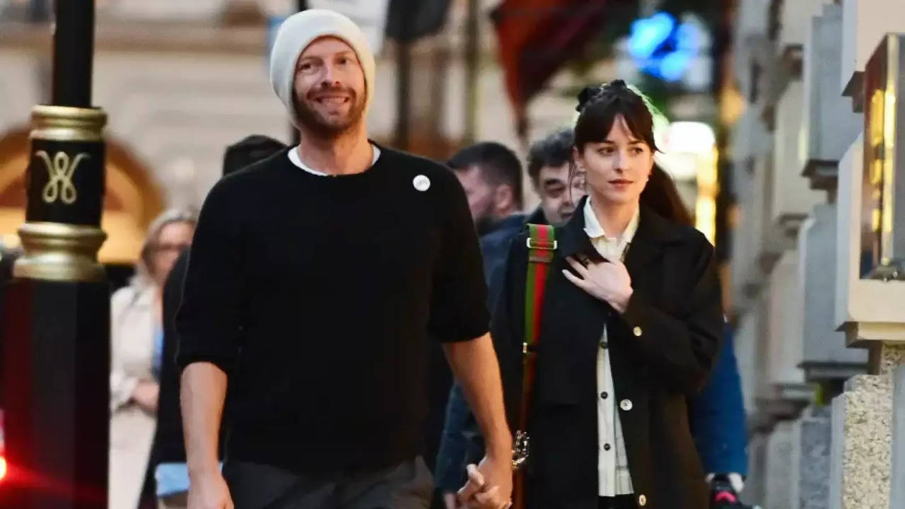 Dakota Johnson and Chris Martin