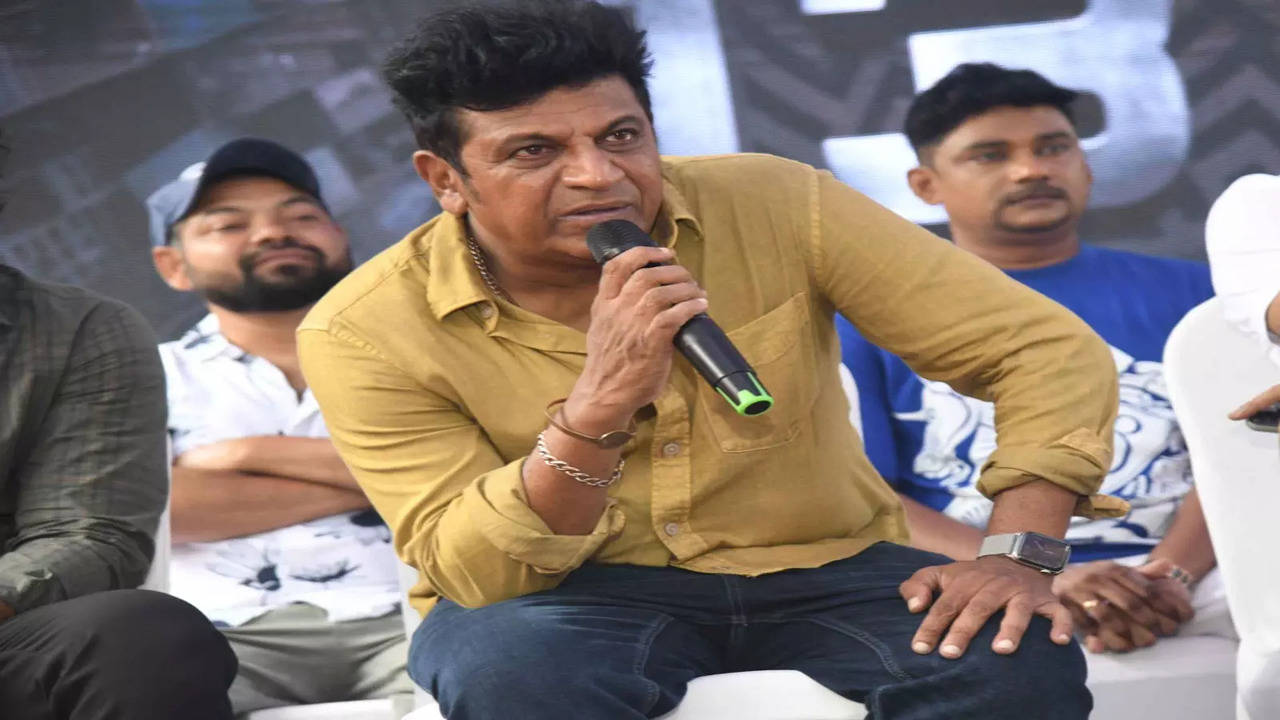 Karunada Chakravarthy Dr Shivarajkumar