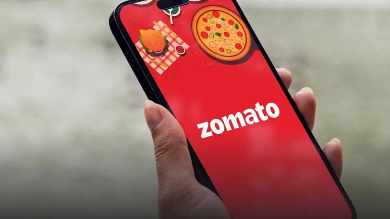 Zomato CEO Deepinder Goyal announced a ban on AI-generated food images