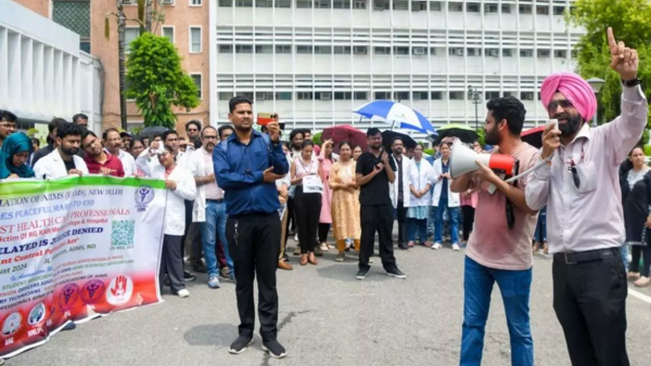 protest at aiims, ani