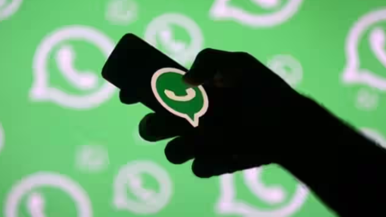 How WhatsApp automatically blocks messages from unknown accounts