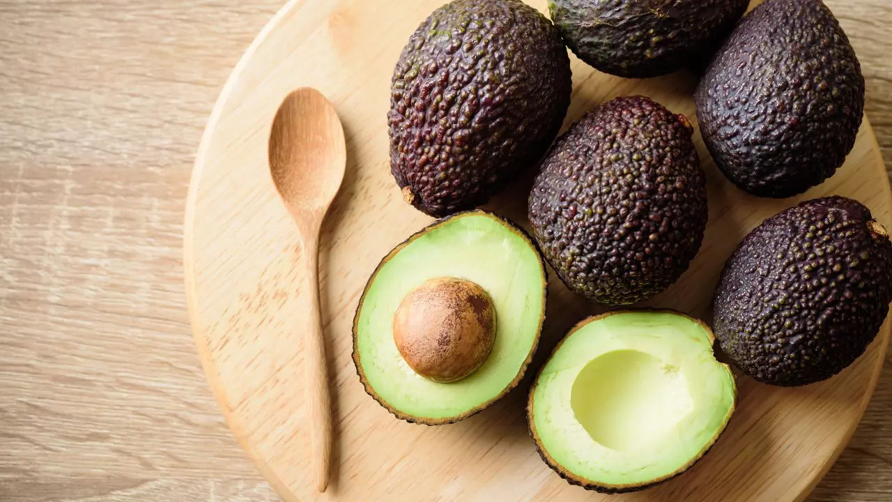 Know How Avocado Can Help In Weight Loss