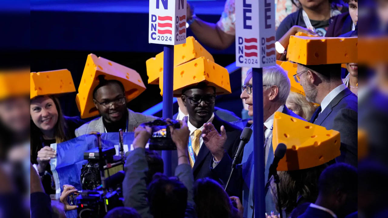 Cheeseheads At DNC