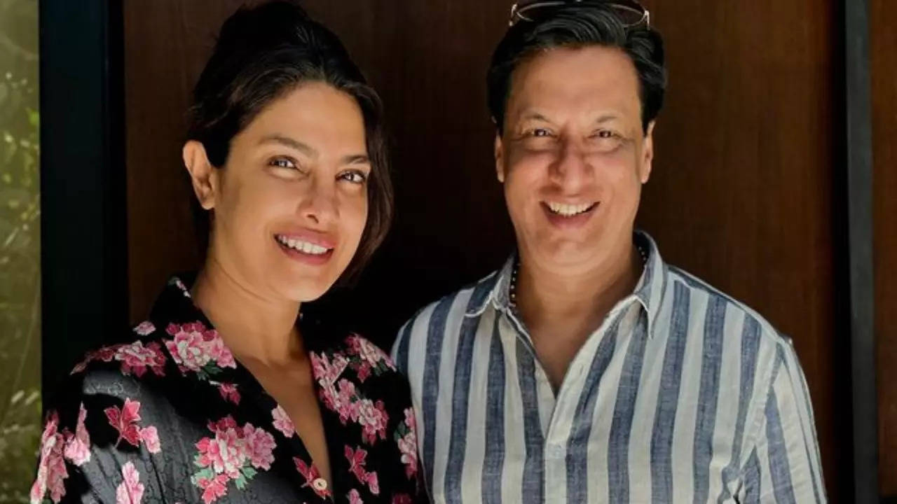 Priyanka Chopra Meets Madhur Bhandarkar In LA. 'Is Fashion 2 Finally Happening?' Ask Netizens